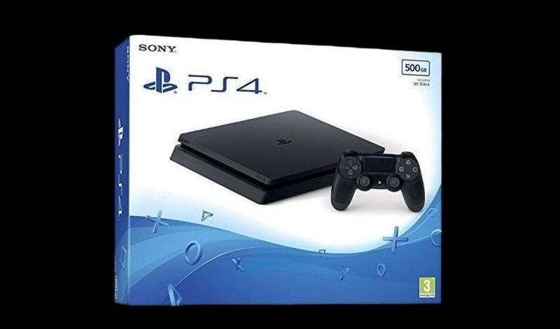 PLAYSTATION 4